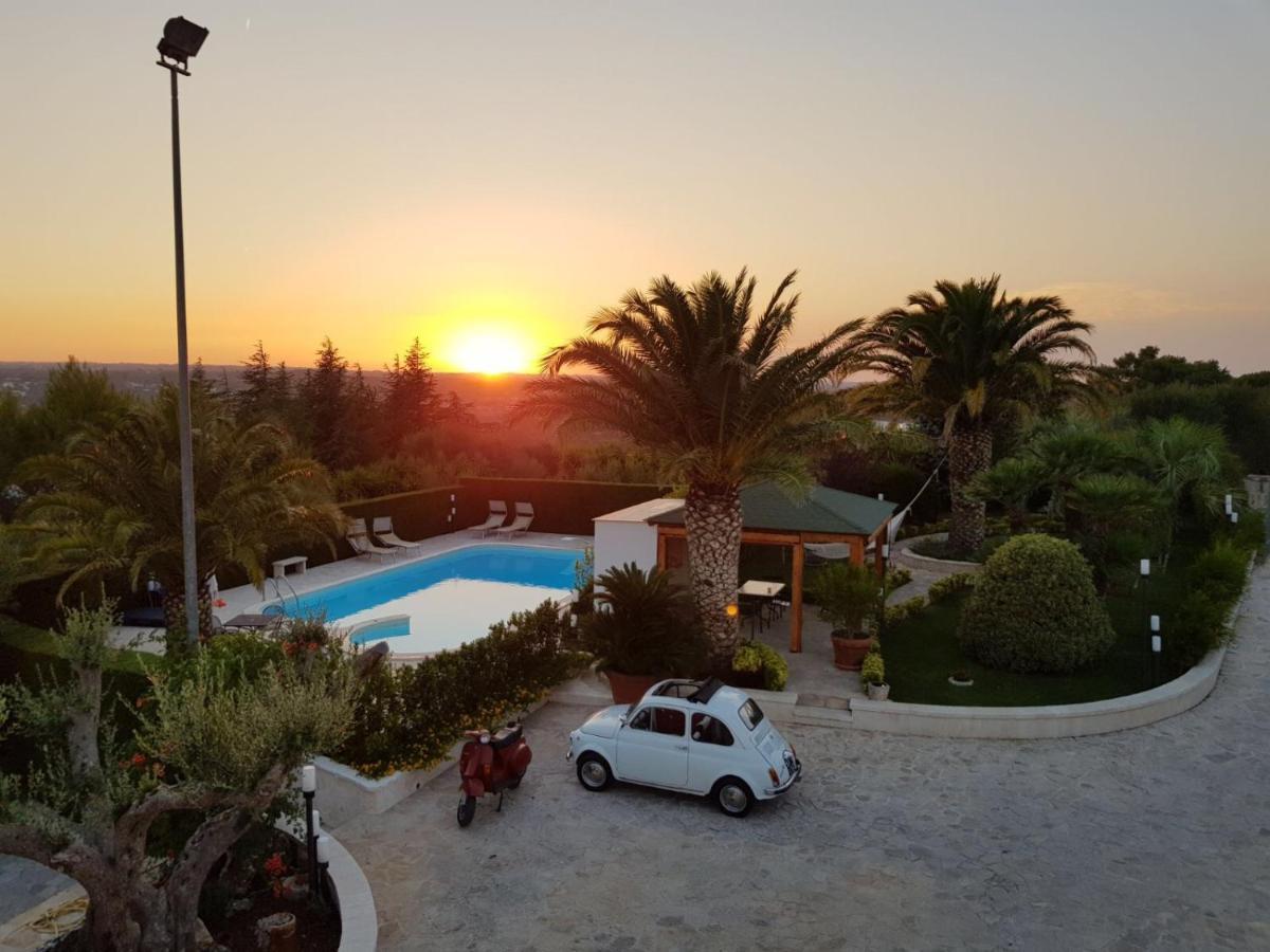 Trullo Al Monte Bed & Breakfast Ceglie Messapica Bagian luar foto